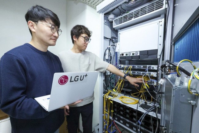 LG U+, 에릭슨과 손잡고 기지국 장비 간 연결 거리 3배로 늘린다